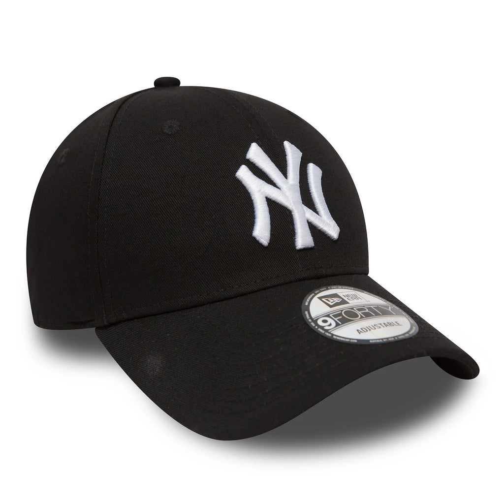 Buy New York Yankees Essential Black 9FORTY Cap Online in Nepal - Online Shopping Nepal - Online Clothing Shop Nepal