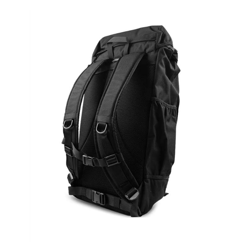 Supreme logo-patch backpack